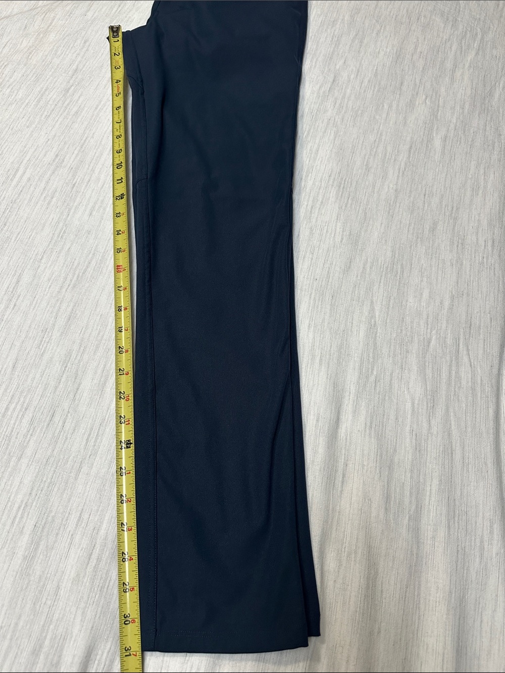 Lululemon ABC Pants - Picture 11 of 11